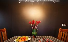 Jazz Apartment